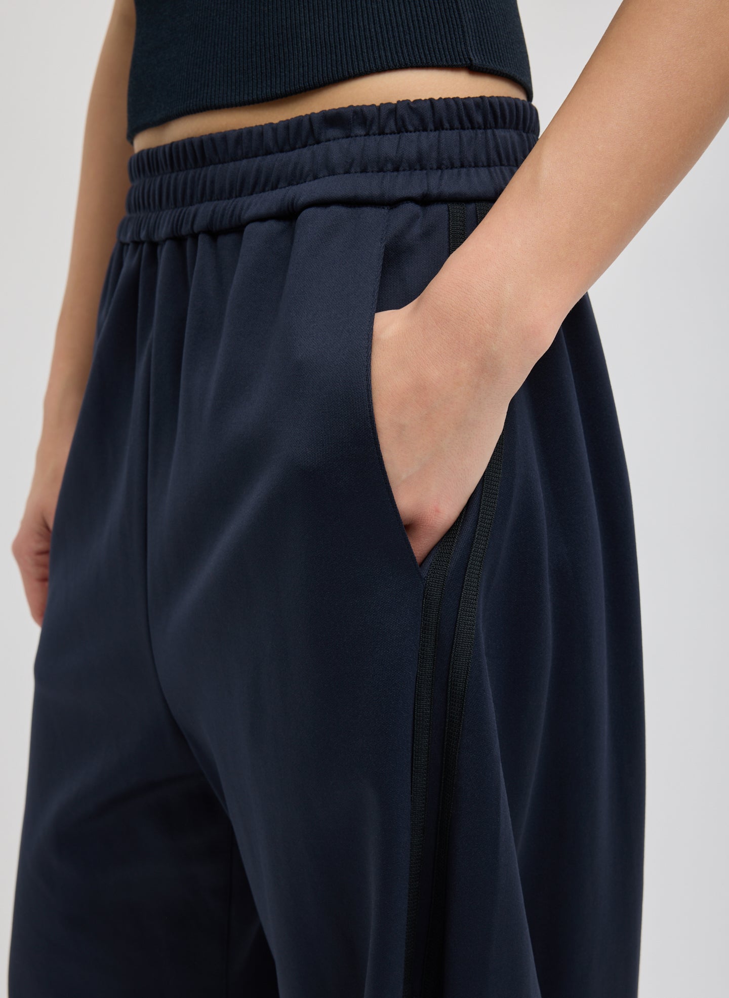 Active Knit Winslow Pant | Tibi Navy/Black Multi