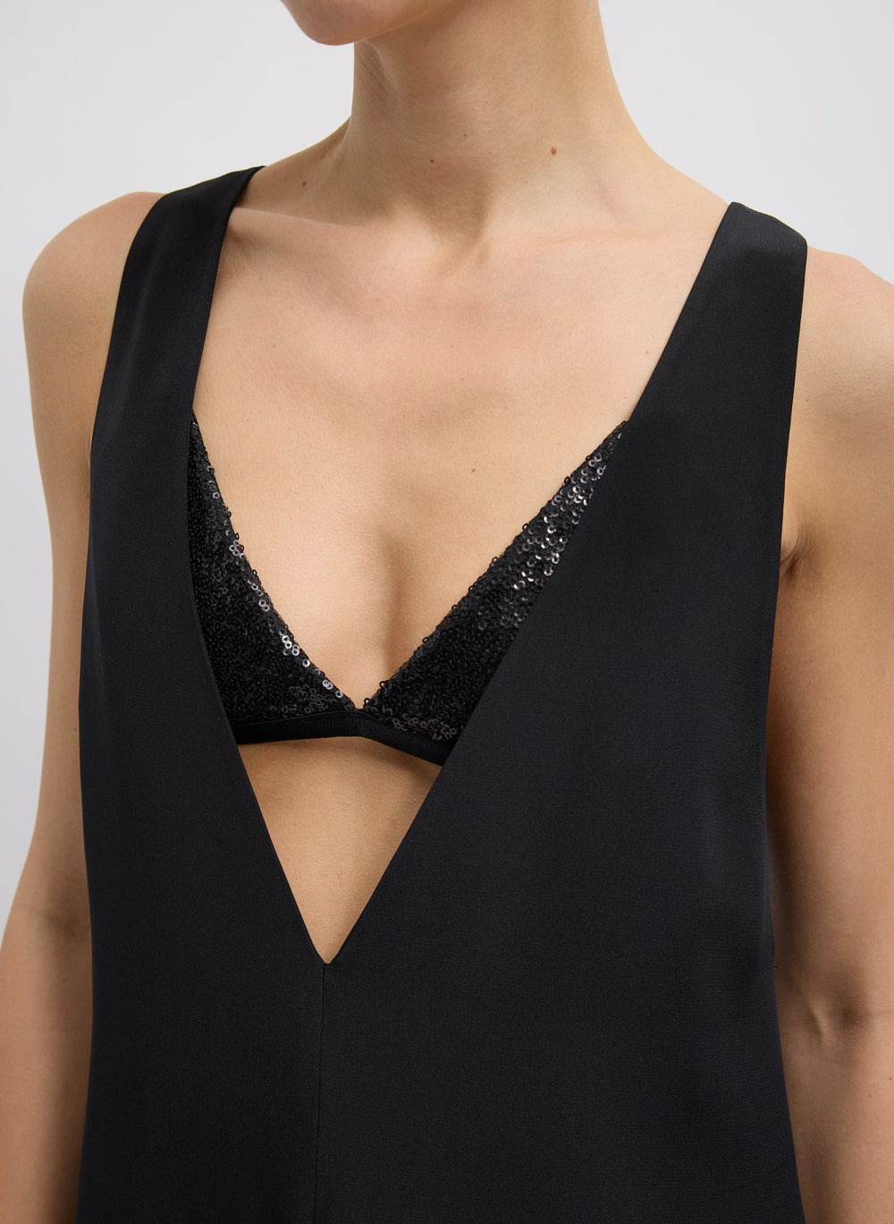 4-Ply Silk V-Neck Dress With Bra | Tibi Black