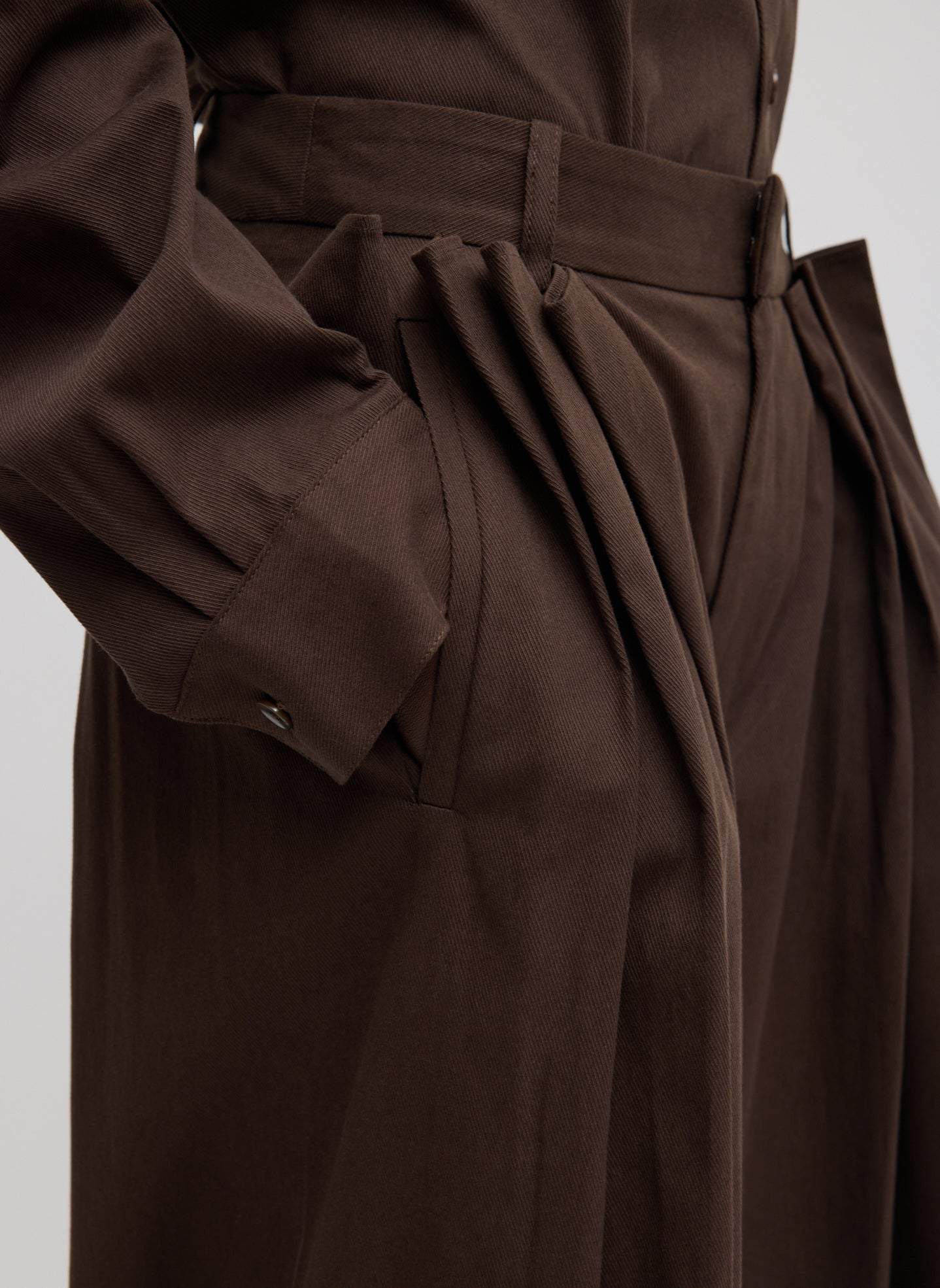 Luxe Spring Twill Tucked Pleated Wide Leg Trouser | Tibi Hickory Brown
