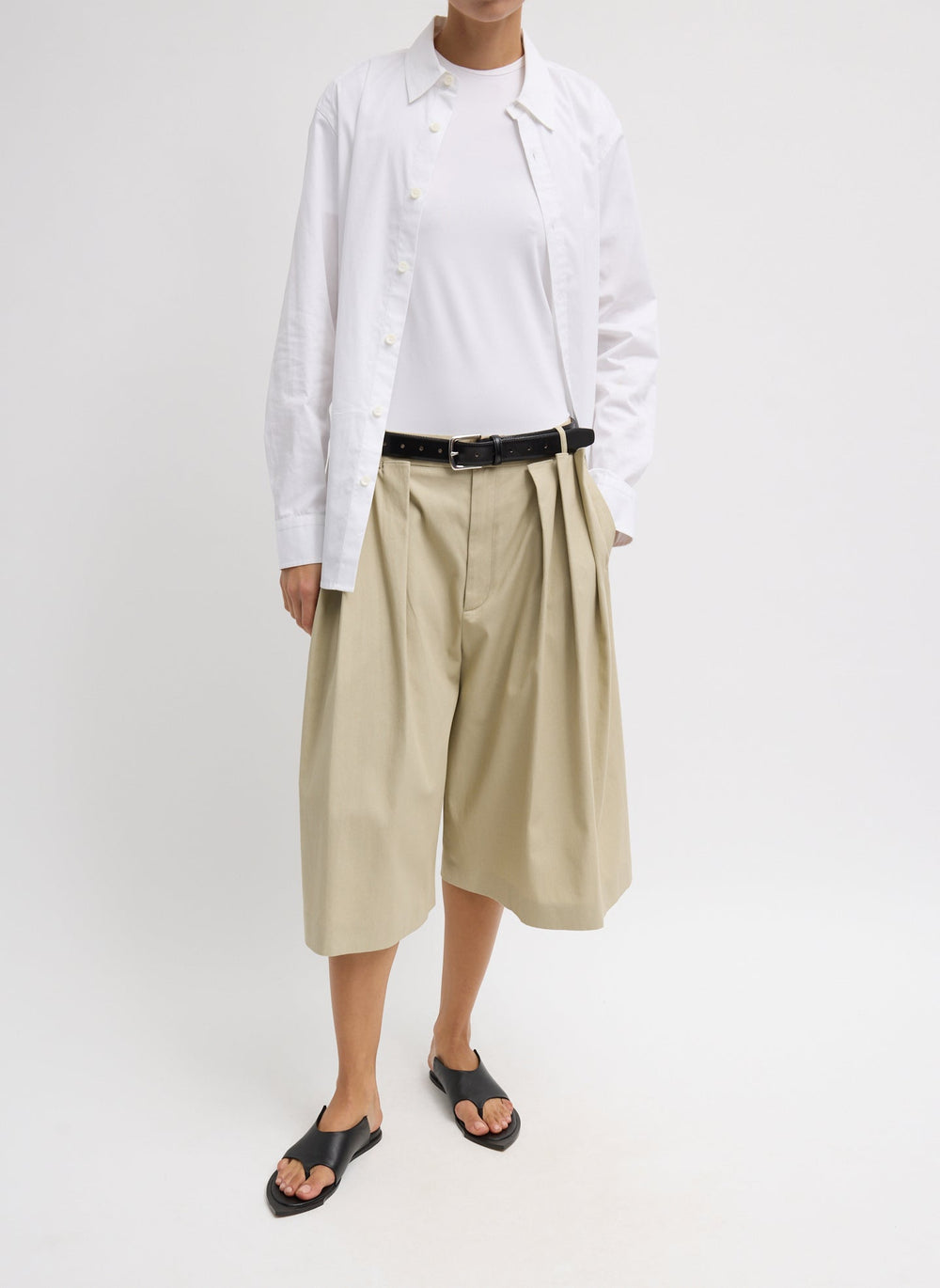 Luxe Spring Twill Tucked Pleated Wide Leg Short | Tibi Taupe