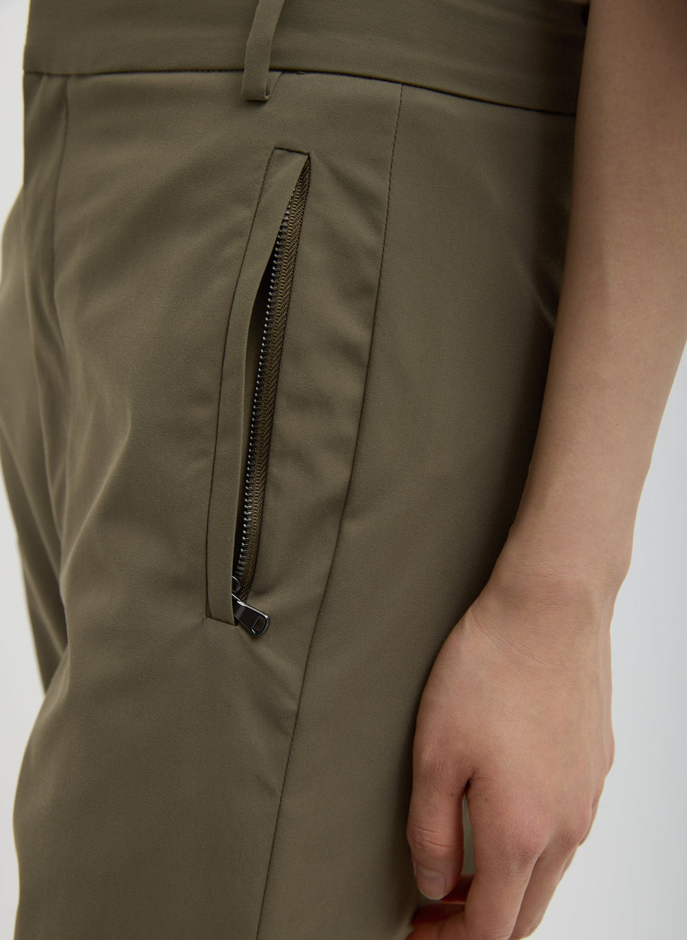 Tech Suiting Mark Trouser | Tibi Dark Hazelnut