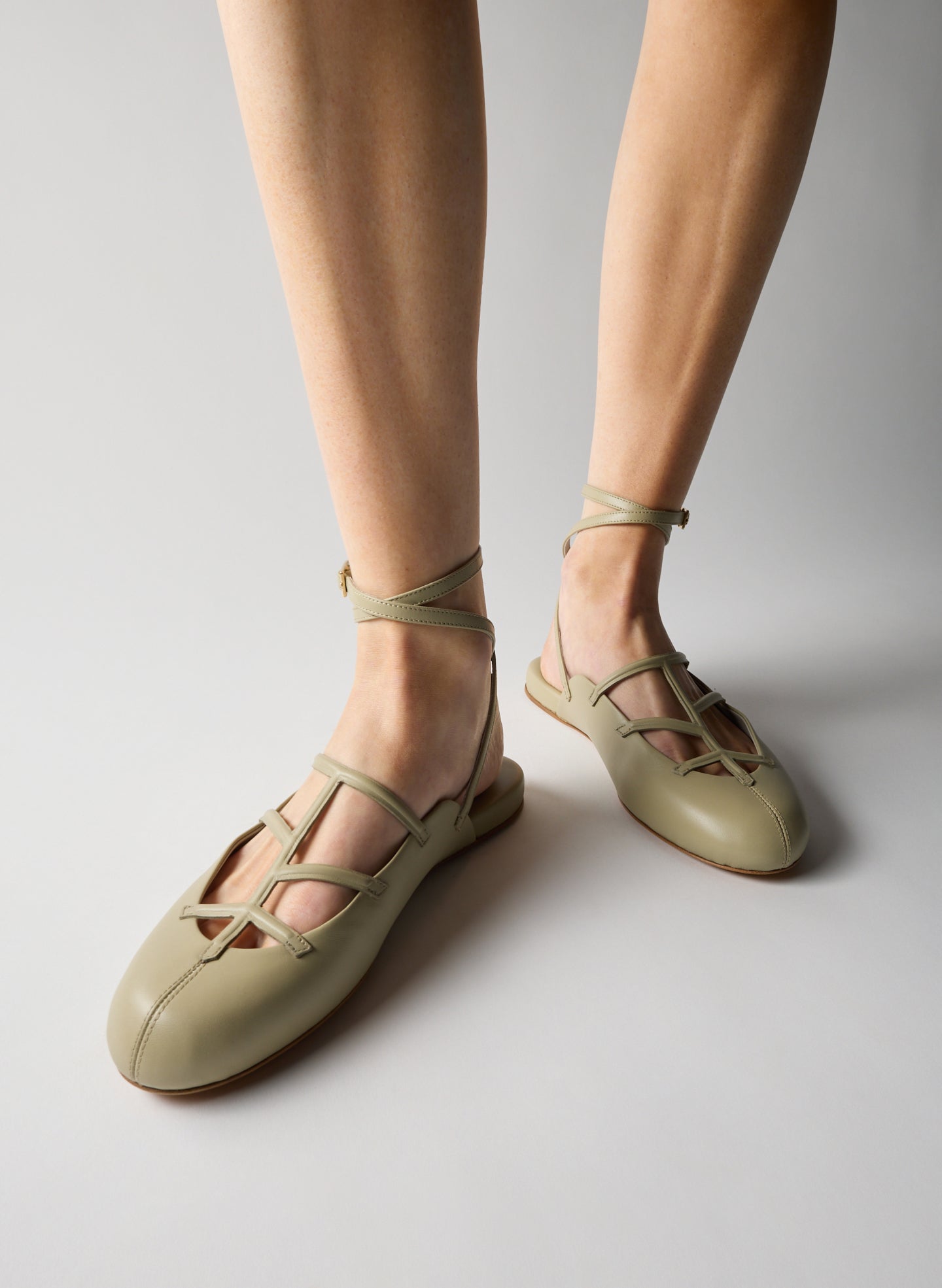 Jean-Claude Flat | Tibi Dusty Green