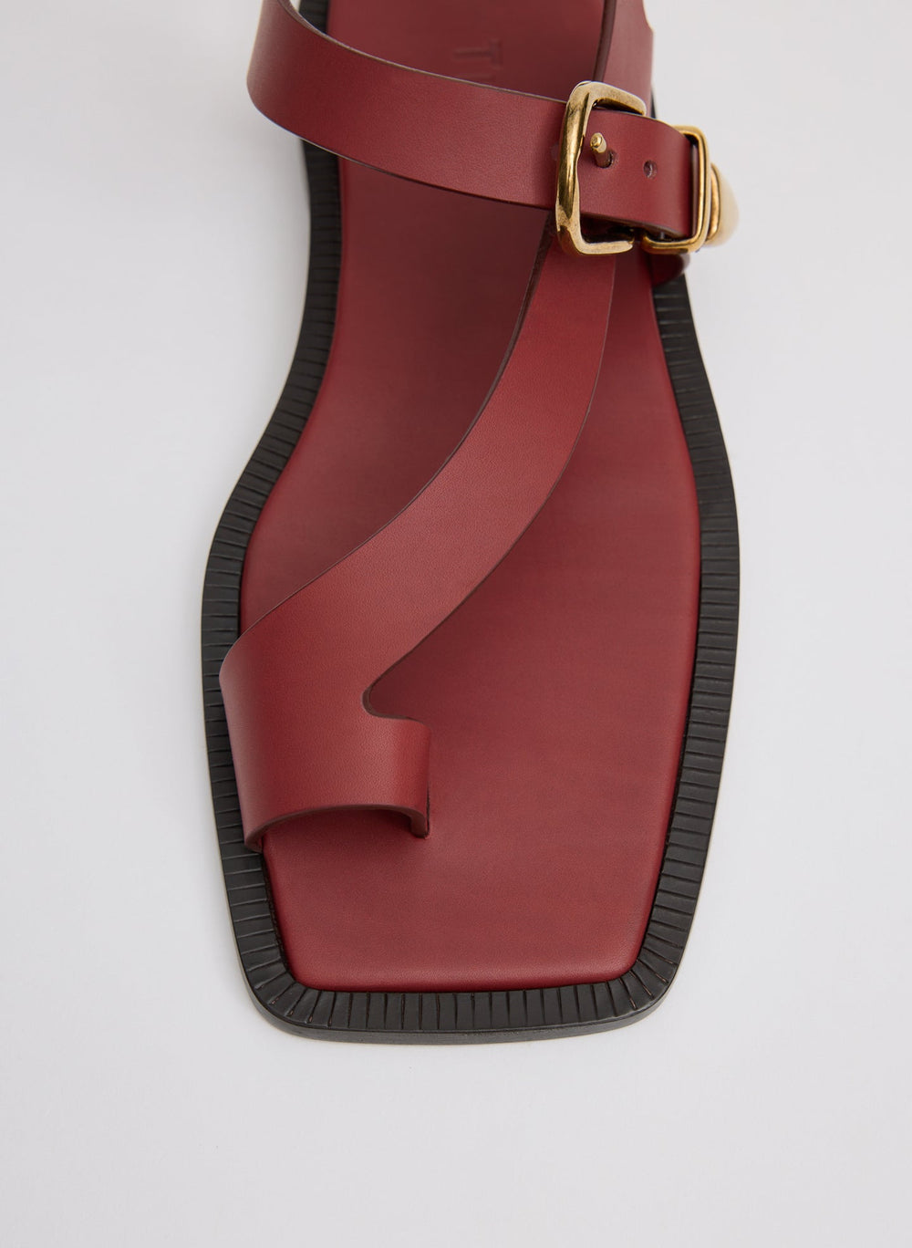 Karel Sandal | Tibi Red