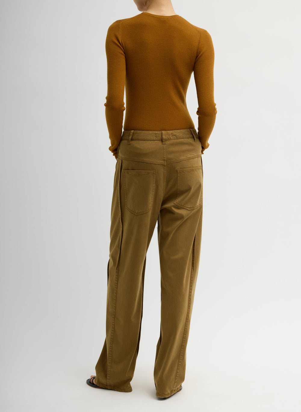 Garment Dyed Stretch Twill Tuck Pant | Tibi Dark Tan